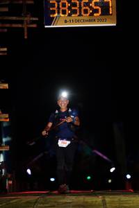 BIB: 2022, 7380
                            <button type="button" onclick="openModal(18973527)" class="btn btn-primary btn-sm float-right btn-popup" data-toggle="modal" data-target=".modal-high-quality">
                        <i class="fas fa-shopping-cart"></i> Add to Cart
                    </button>
                                            <button type="button" onclick="isThisMe(18973527, true)" class="btn btn-success btn-sm float-right btn-popup btn-isme hidden" data-toggle="tooltip" data-placement="bottom" title="นี่คือรูปของคุณใช่ไหม คลิกที่นี่เพื่อเอาเข้าอัลบั้ม">
                        <i class="fas fa-plus"></i> Add to album
                    </button>
                    <button type="button" onclick="isThisMe(18973527, false)" class="btn btn-warning btn-sm float-right btn-popup btn-isnotme hidden">
                        <i class="fas fa-ban"></i> Remove from album
                    </button>